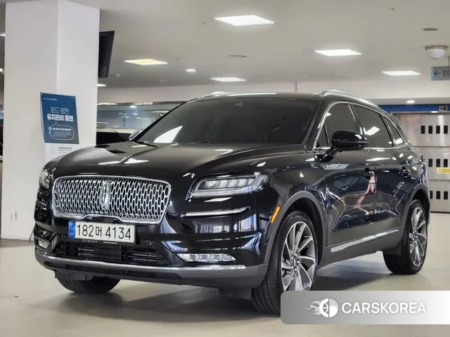 Lincoln Nautilus First generation 2023 Черный из Кореи