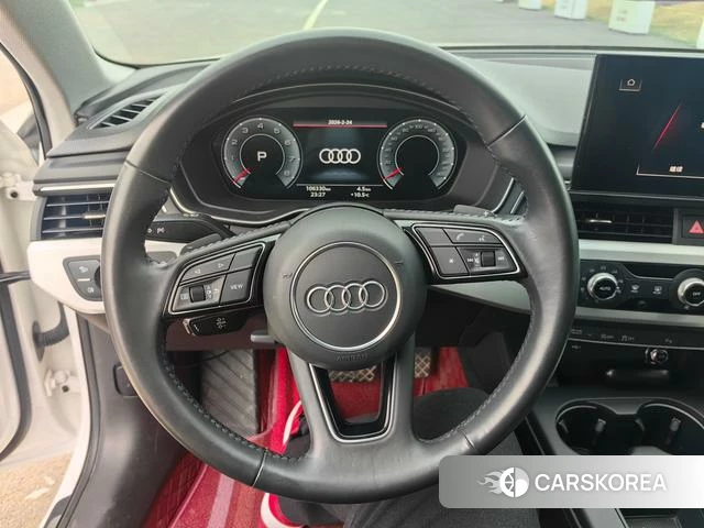 Audi A4L 2021 Белый из Китая