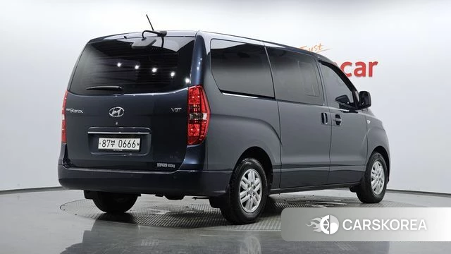 Hyundai The New Grand Starex 2018 Синий из Кореи