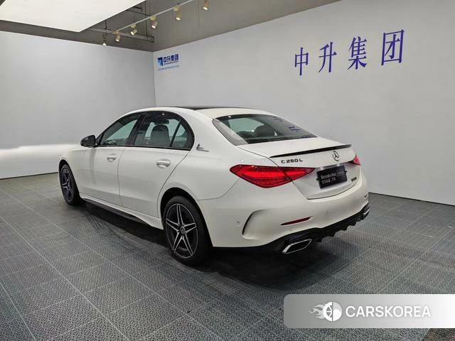 Mercedes-Benz Class C 2024 Белый из Китая