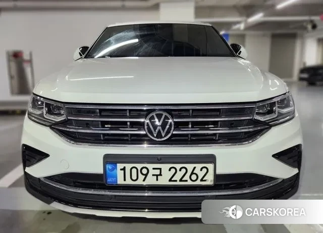 Volkswagen Tiguan second Generation 2021 Белый из Кореи