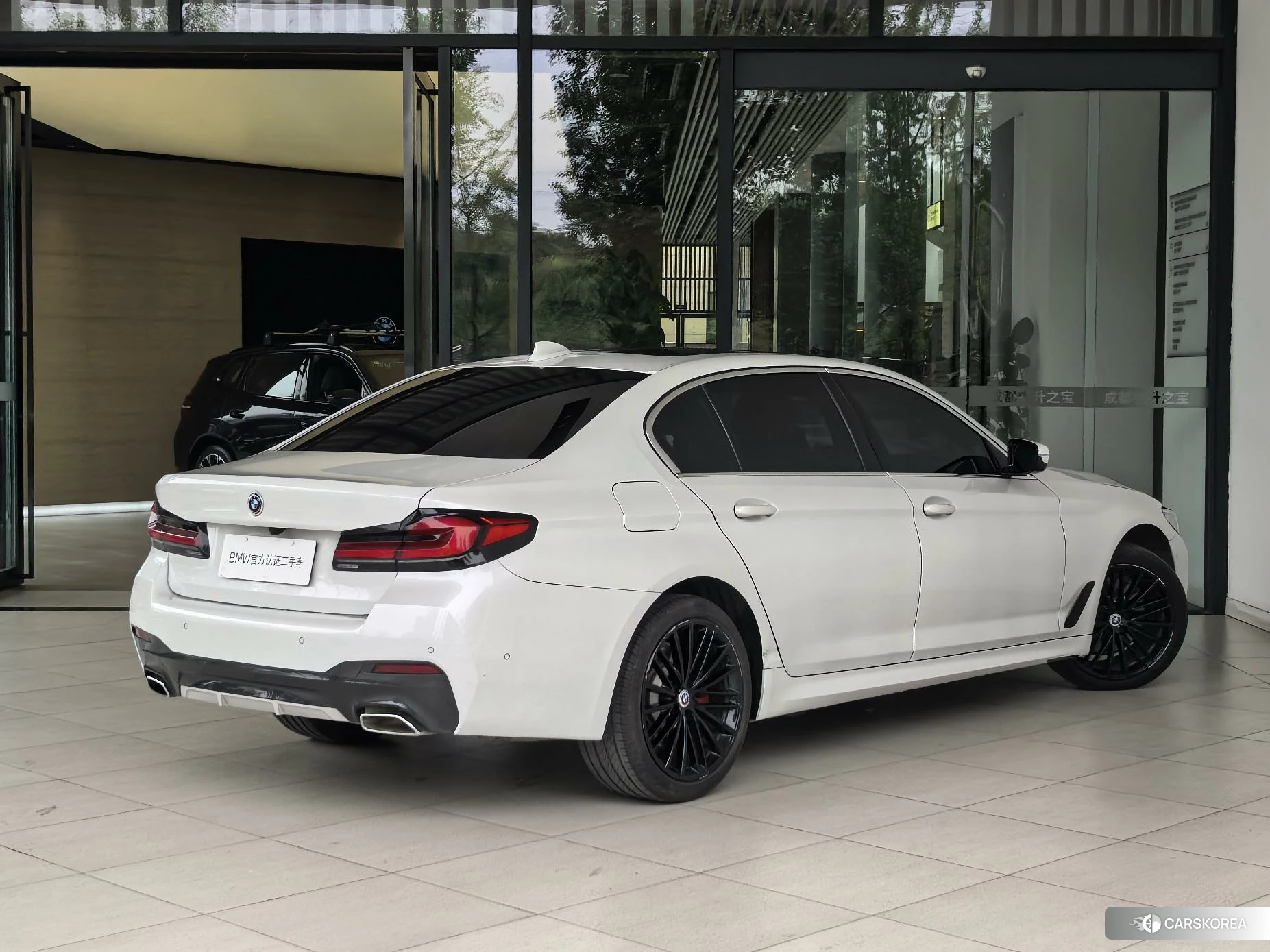 BMW 5 series 2020 Белый из Китая