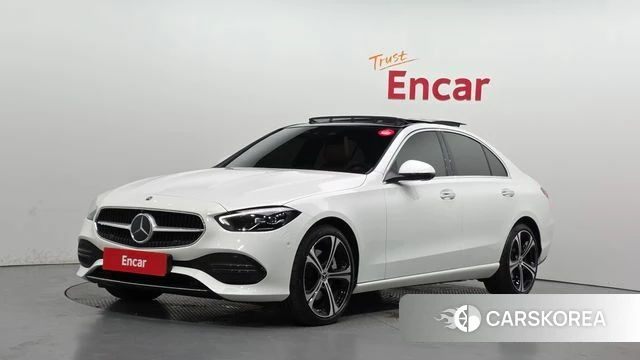Mercedes-Benz C-Class W206 2023 Белый из Кореи