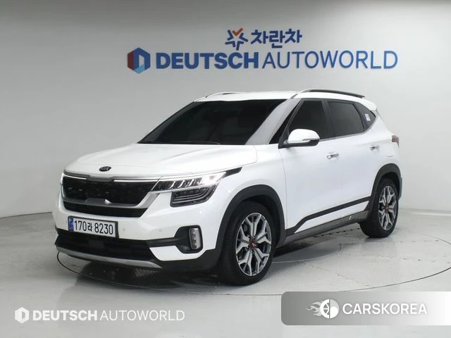 Kia Seltos 2021 Белый из Кореи