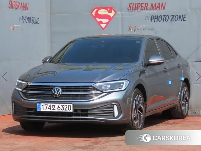 Volkswagen 7th Generation of Jetta 2023 Серый из Кореи
