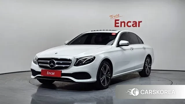 Mercedes-Benz E-Class W213 2020 Белый из Кореи