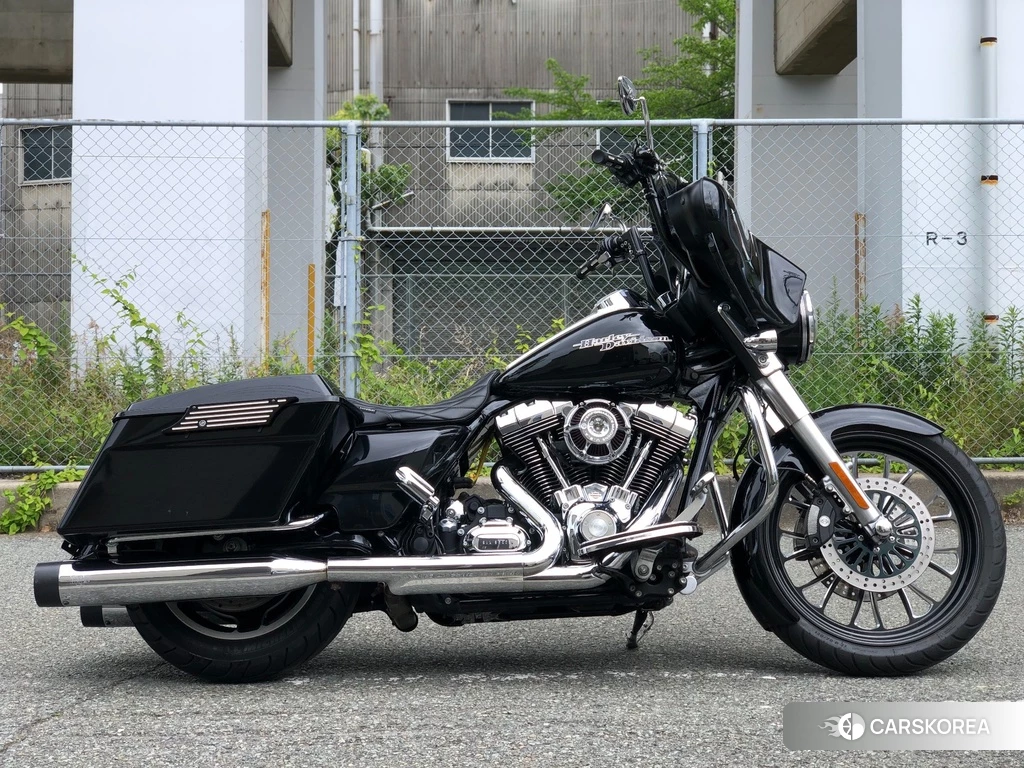 Проданный Harley-Davidson Street Glide FLHX1580 2011 из Японии