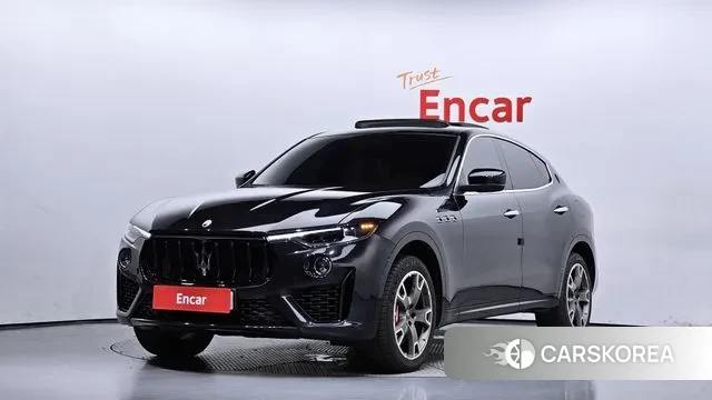 Maserati Levante 2022 Черный из Кореи