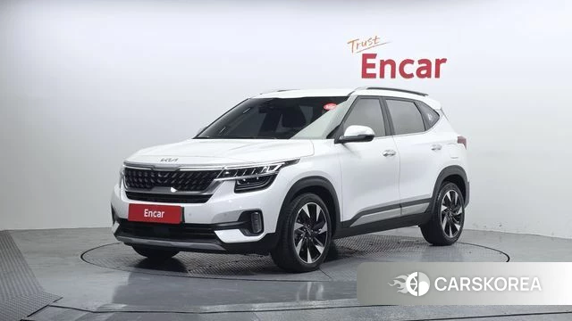 Kia Seltos 2022 Белый из Кореи