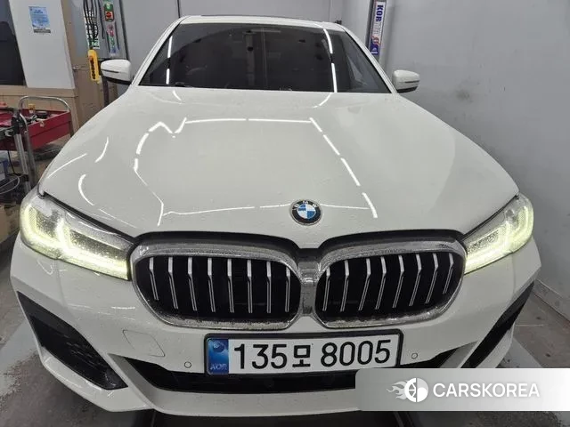 BMW 5 Series (G30) 2021 Белый из Кореи
