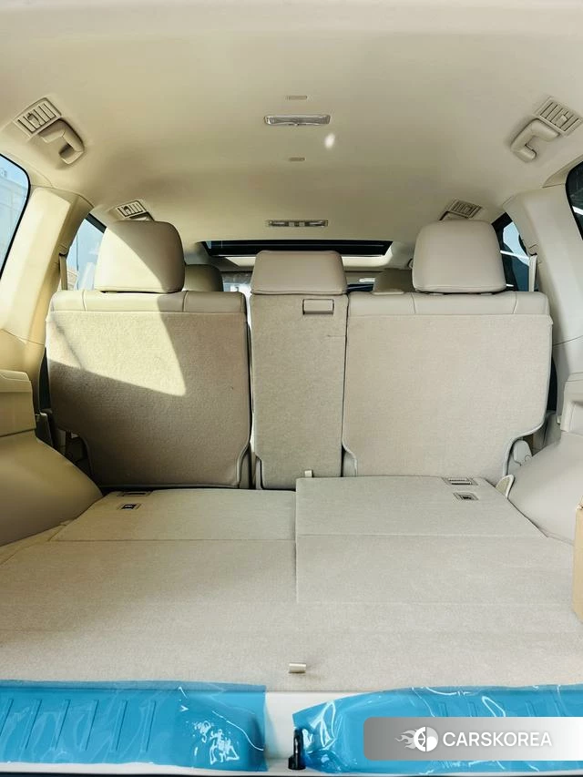 Toyota Land Cruiser (imported) 2026 Белый из Китая