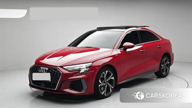 Audi A3 (8Y) 2023 Красный из Кореи