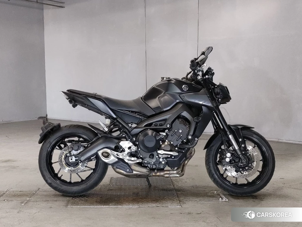 Проданный Yamaha MT-09 2017 из Японии