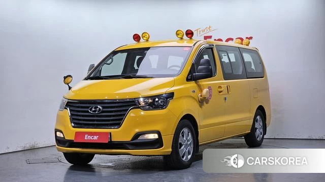 Hyundai The New Grand Starex 2021 Желтый из Кореи