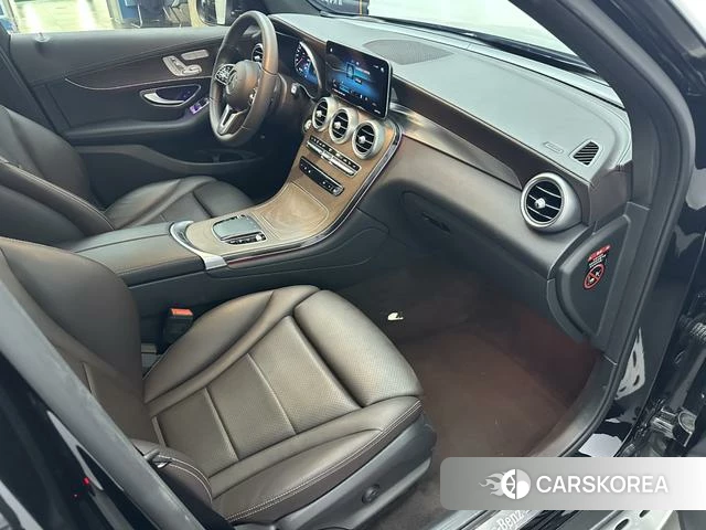 Mercedes-Benz GLC 2022 Черный из Китая
