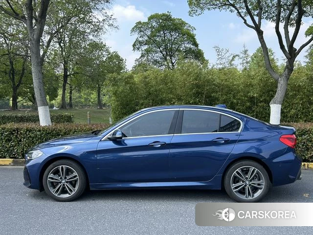 BMW 1 series 2021 Синий из Китая