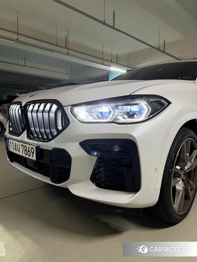 BMW X6 (G06) 2023 Белый из Кореи