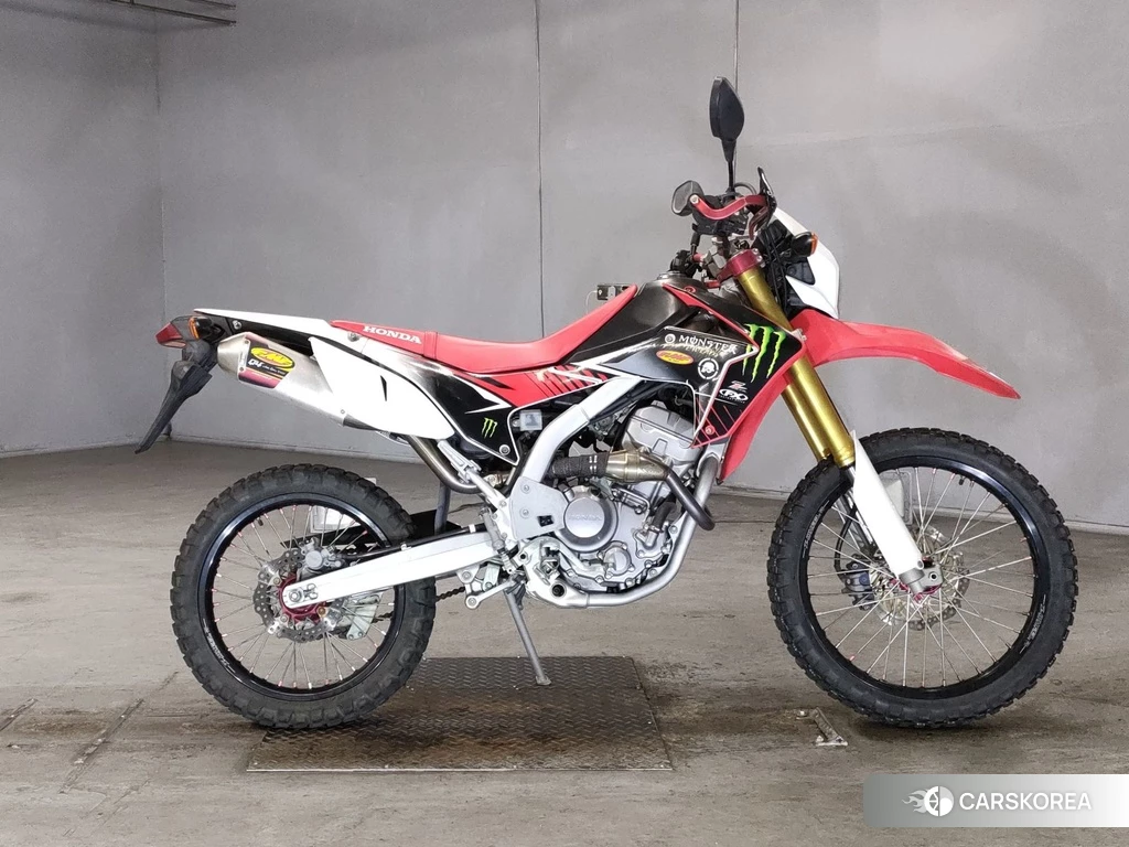 Проданный Honda CRF250L 2015 из Японии