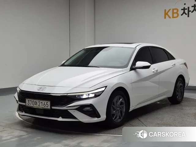 Hyundai The New Avante (CN7) 2023 Белый из Кореи
