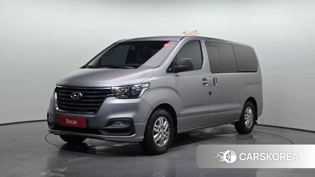 Hyundai The New Grand Starex 2018 Серебряный из Кореи