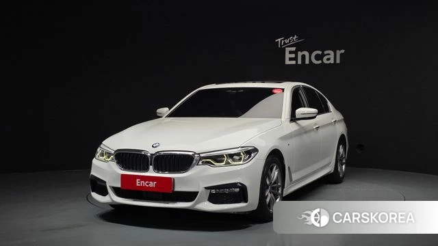 BMW 5 Series (G30) 2018 Белый из Кореи
