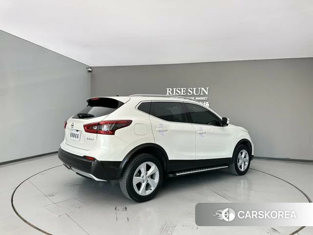 Nissan Qashqai 2023 Белый из Китая