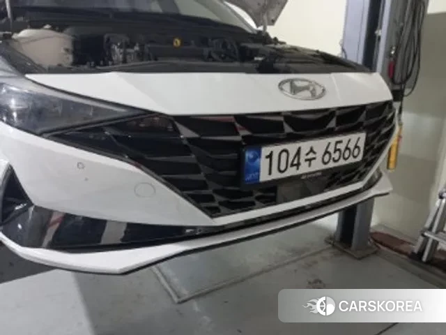 Hyundai Avante (CN7) 2022 Белый из Кореи