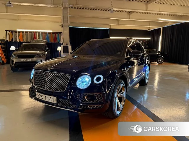 Bentley Bentayga 2018 Синий из Кореи