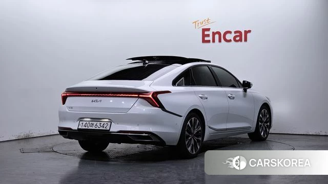Kia K8 2022 Белый из Кореи