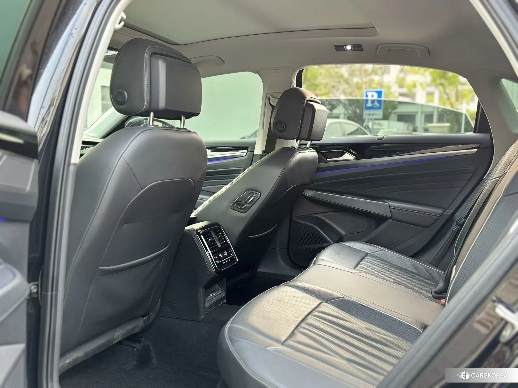 Volkswagen Passat 2023 Черный из Китая