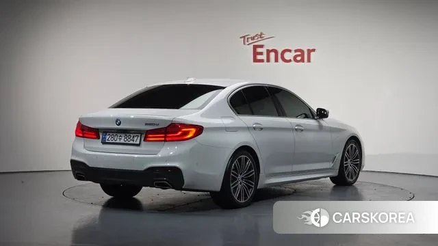 BMW 5 Series (G30) 2020 Белый из Кореи