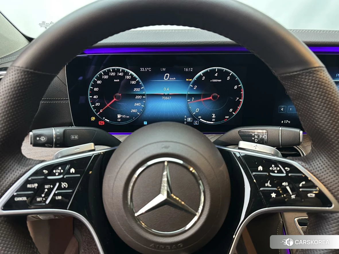 Mercedes-Benz E-class 2022 Черный из Китая