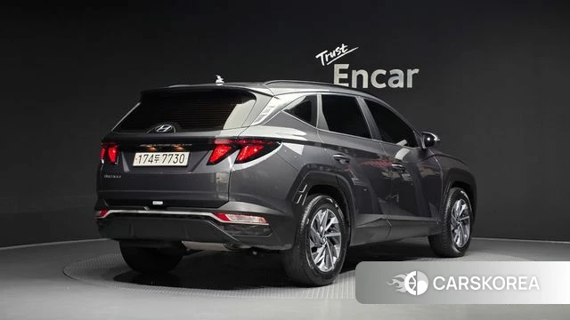 Hyundai Tucson (NX4) 2022 Серый из Кореи
