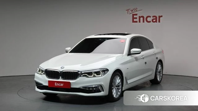 BMW 5 Series (G30) 2018 Белый из Кореи
