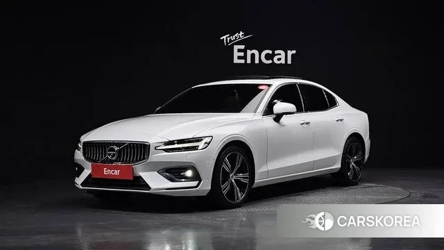 Volvo S60 3rd generation 2021 Белый из Кореи