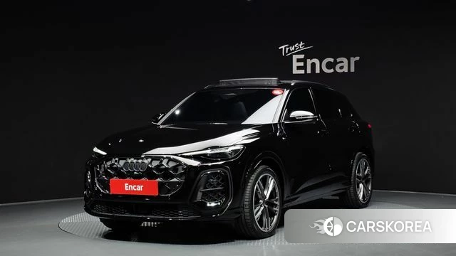 Audi Q5 (80A) 2025 Черный из Кореи