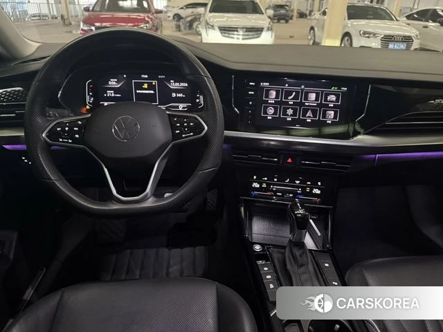 Volkswagen Passat 2022 Черный из Китая