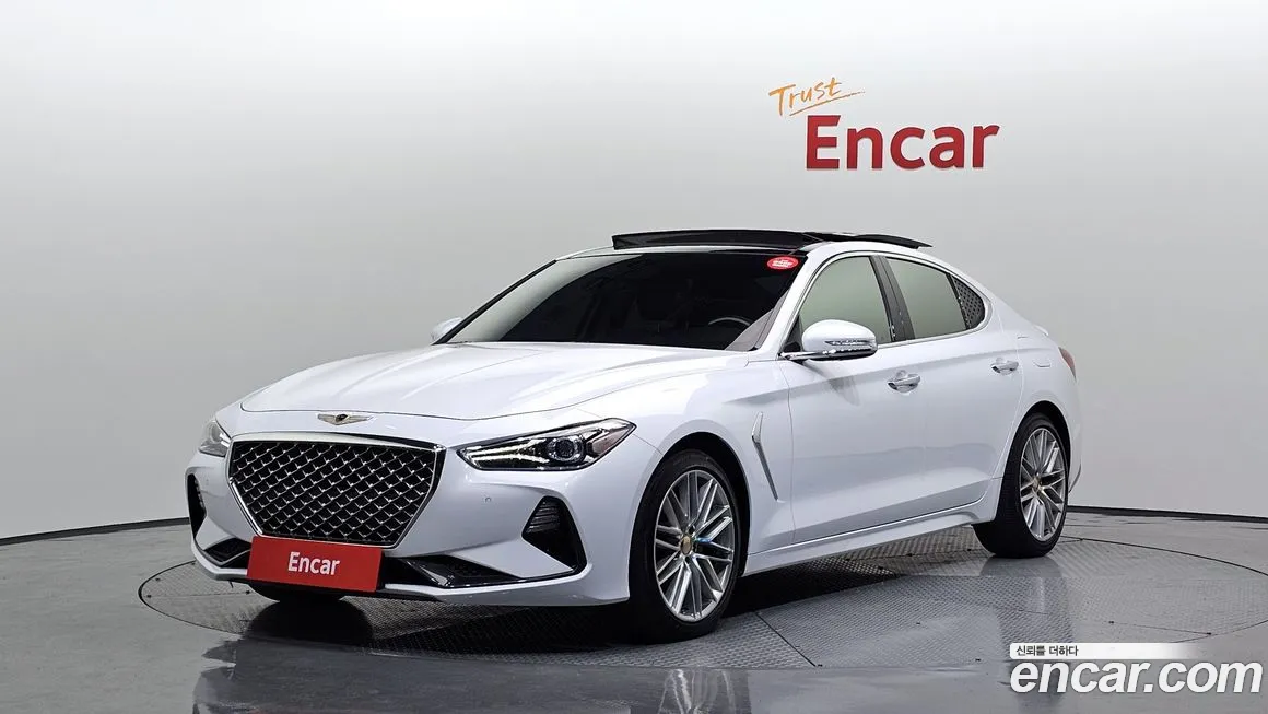 Genesis G70 2019 Белый из Кореи