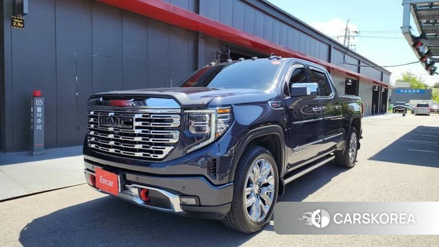 GMC Sierra 2023 Небесно-голубой из Кореи