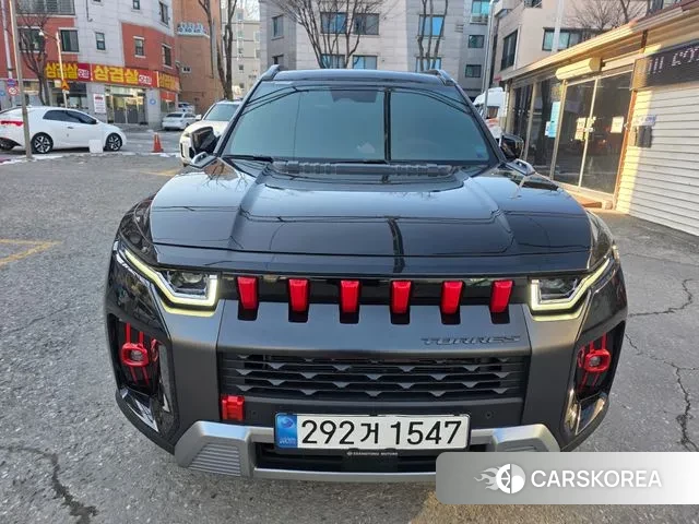 Ssangyong Torres 2022 Черный из Кореи