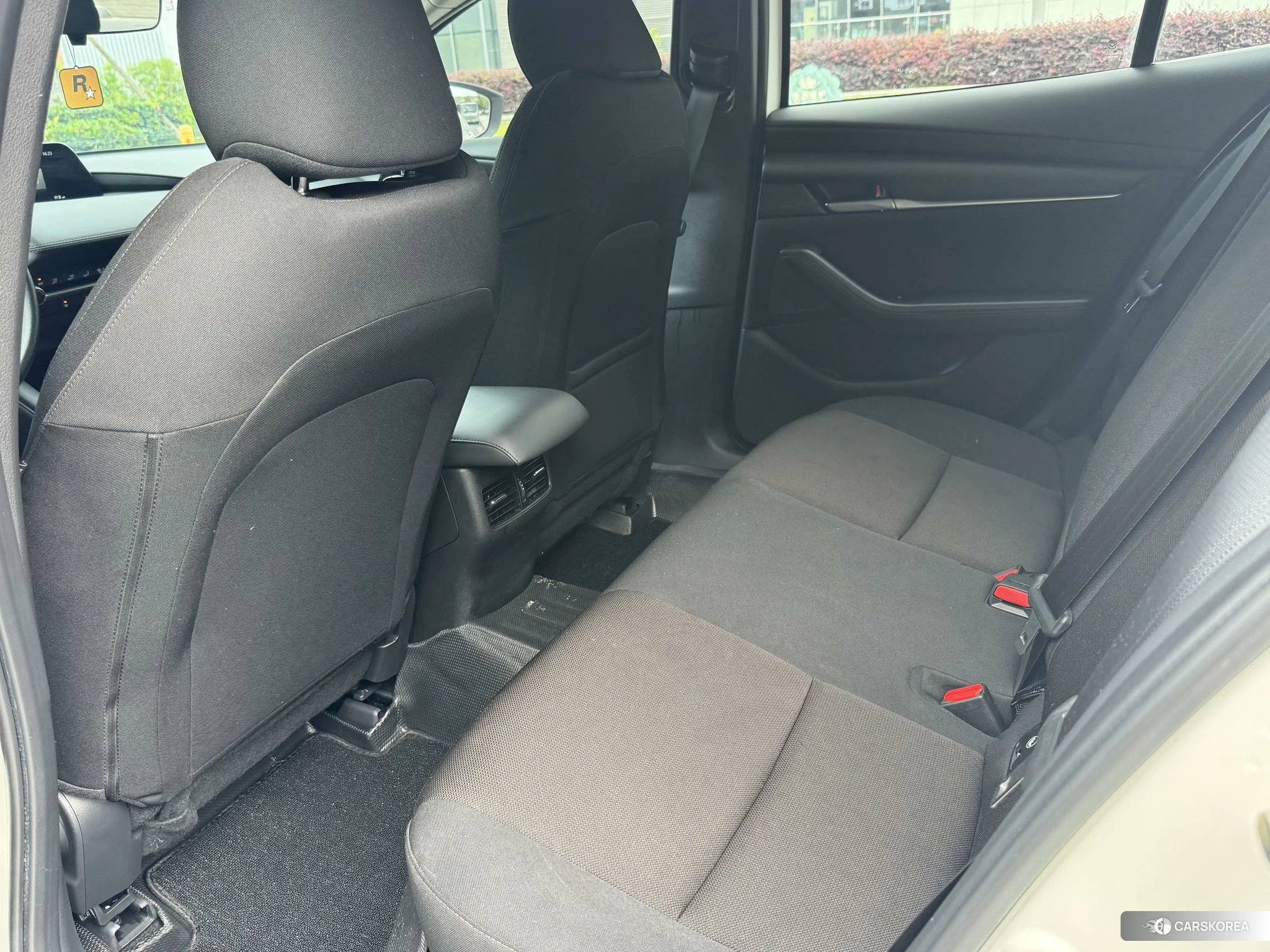 Mazda 3 2021 Белый из Китая