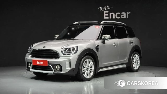 Mini Cooper Countryman 2023 Серебристо-серый из Кореи