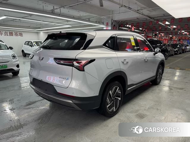 Wuling Automobile Wuling Xingguang S PHEV 2026 Серебристо-серый из Китая