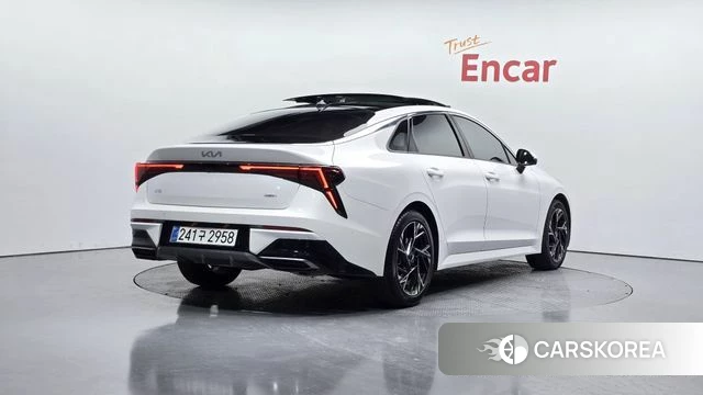 Kia The New K5 Hybrid 3rd generation 2025 Белый из Кореи