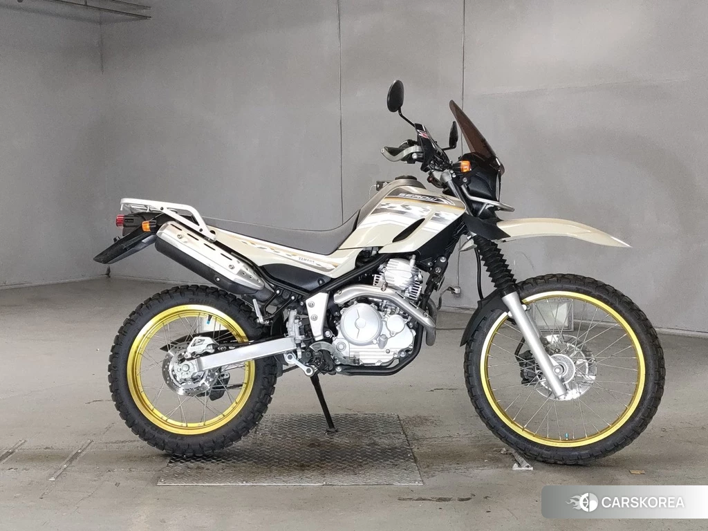 Проданный Yamaha SEROW 250 2017 из Японии