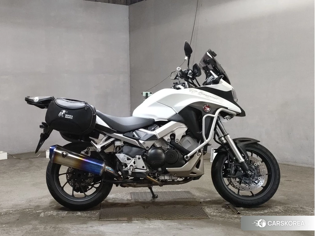 Проданный Honda VFR800X 2018 из Японии, фото 2