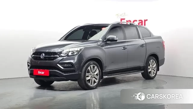 Ssangyong Rexton Sports 2021 Серый из Кореи