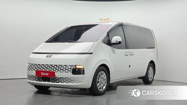 Hyundai Staria 2022 Белый из Кореи