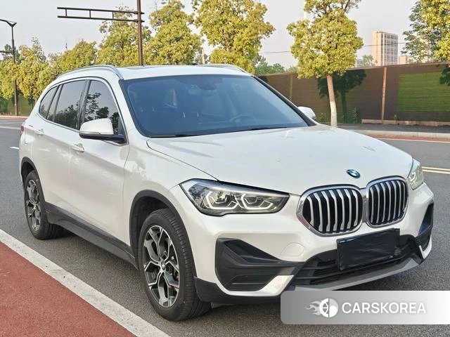 BMW X1 2021 Белый из Китая