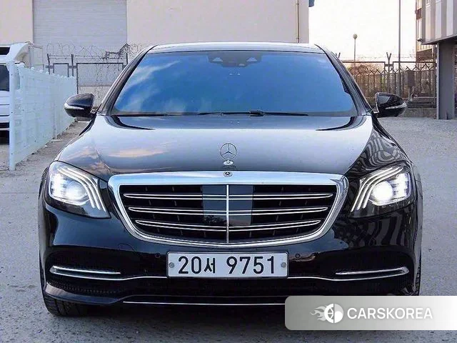 Mercedes-Benz S-Class W222 2018 Черный из Кореи